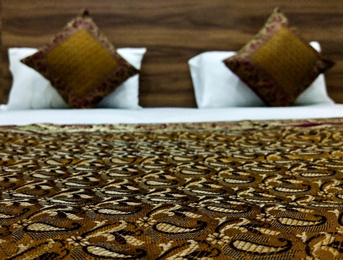 Ajay Guest House Varanasi Eksteriør billede